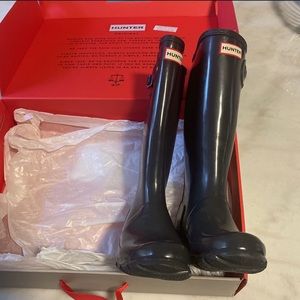 Hunter rain boots